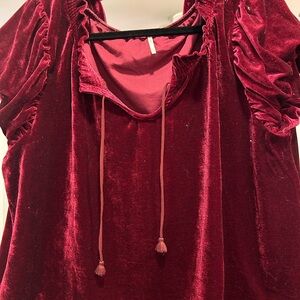 Free People sz Large Elegant Velvet Burgundy crop Top
